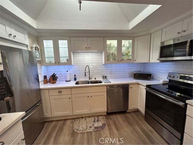 Detail Gallery Image 10 of 25 For 13860 Saint Andrews Drive 61g,  Seal Beach,  CA 90740 - 2 Beds | 2 Baths