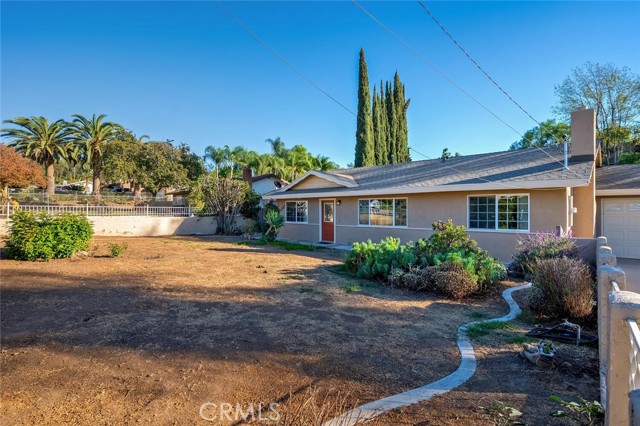 Detail Gallery Image 5 of 56 For 1050 1st St, Norco,  CA 92860 - 6 Beds | 5 Baths