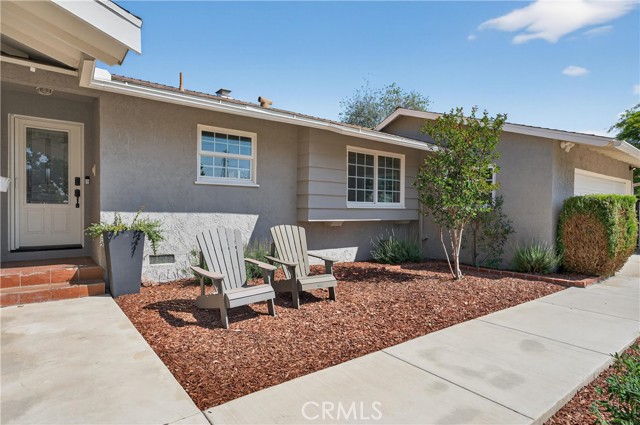 Detail Gallery Image 6 of 59 For 2225 E Grove Ave, Orange,  CA 92867 - 4 Beds | 3 Baths