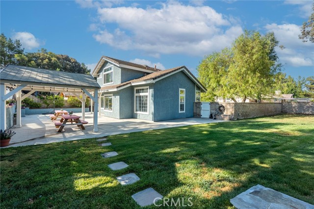 Detail Gallery Image 27 of 44 For 27224 Waterford Dr, Valencia,  CA 91354 - 3 Beds | 2/1 Baths