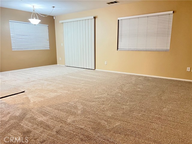 Detail Gallery Image 16 of 25 For 25820 Iris Ave #C,  Moreno Valley,  CA 92551 - 3 Beds | 3 Baths