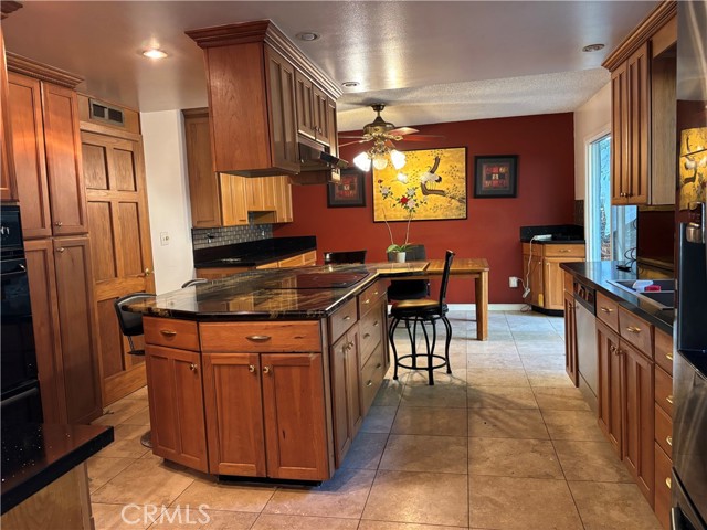 Detail Gallery Image 4 of 7 For 13645 Camilla, Whittier,  CA 90601 - 4 Beds | 2 Baths