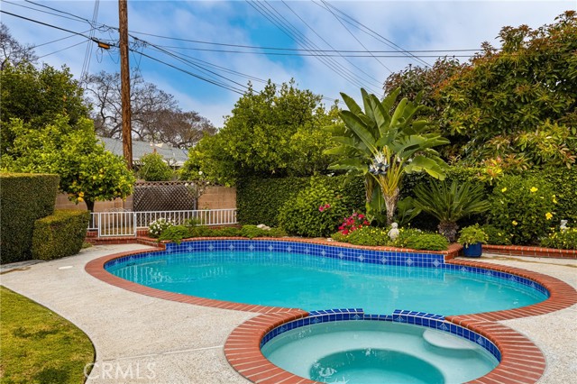Detail Gallery Image 30 of 36 For 939 W Orange Rd, Santa Ana,  CA 92706 - 3 Beds | 2 Baths