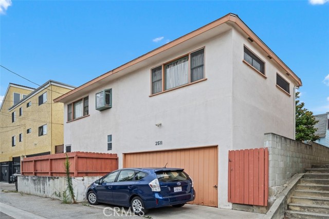 Detail Gallery Image 7 of 19 For 2511 4th St, Santa Monica,  CA 90405 - – Beds | – Baths