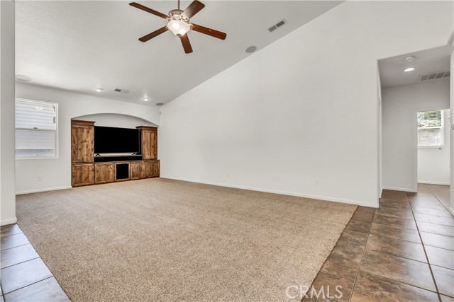 Detail Gallery Image 15 of 54 For 300 S Lombardi St, Porterville,  CA 93257 - 4 Beds | 2 Baths