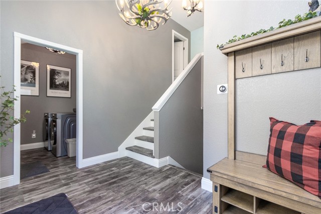 Detail Gallery Image 7 of 32 For 43005 Monterey, Big Bear Lake,  CA 92315 - 3 Beds | 2 Baths