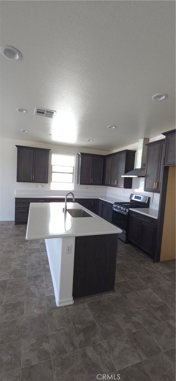 Image 3 of 23 For 3012 Sawmill Drive