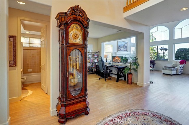 Detail Gallery Image 5 of 47 For 14079 Stagecoach, Moorpark,  CA 93021 - 3 Beds | 4 Baths