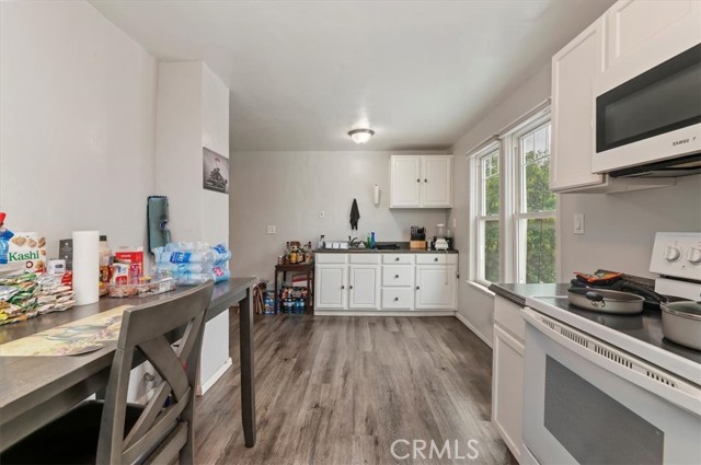 Detail Gallery Image 31 of 34 For 323 E Colton, Redlands,  CA 92374 - 3 Beds | 2 Baths