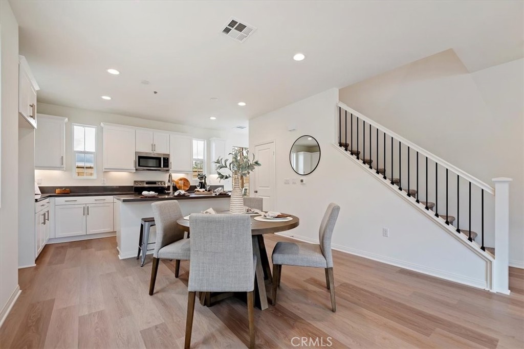 MLS #CV25237857 image #15