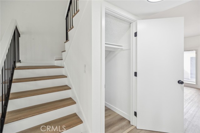 Detail Gallery Image 6 of 19 For 1326 via Del Rio, Corona,  CA 92882 - 3 Beds | 1/1 Baths