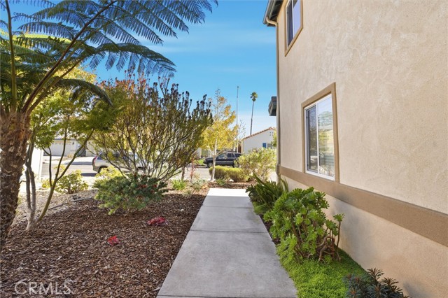 Detail Gallery Image 7 of 44 For 412 Bakeman Ln, Arroyo Grande,  CA 93401 - 3 Beds | 2/1 Baths