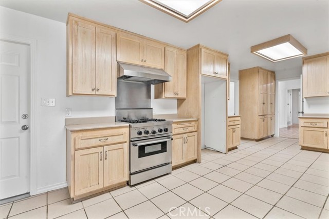 Detail Gallery Image 12 of 33 For 4438 Dancer Ave, Santa Maria,  CA 93455 - 3 Beds | 2 Baths