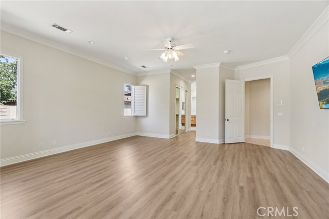 Image 42 of 62 For 16860 Rayen Street