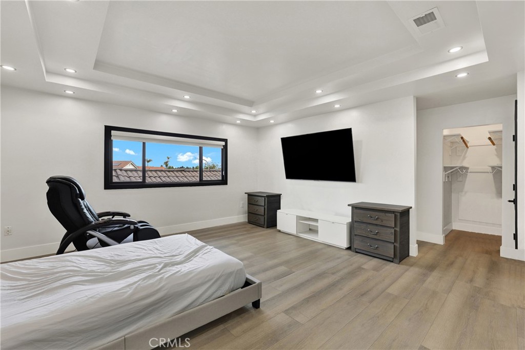 MLS #OC26160501 image #30