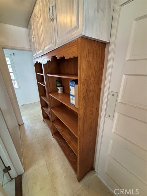 218 N Broadway, Redondo Beach CA: https://media.crmls.org/medias/30fd9416-bb9f-4650-9018-21b2de94748f.jpg