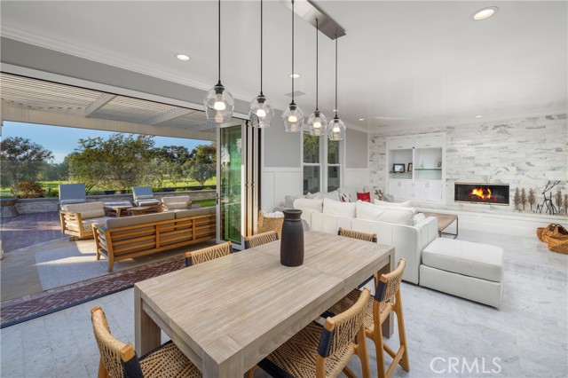 Detail Gallery Image 12 of 32 For 19531 Peninsula, Huntington Beach,  CA 92648 - 4 Beds | 3/1 Baths