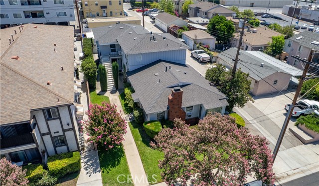 310 Cornell Drive, Burbank CA: https://media.crmls.org/medias/30fe2d0e-7a52-427b-8dc2-803e74e0c800.jpg