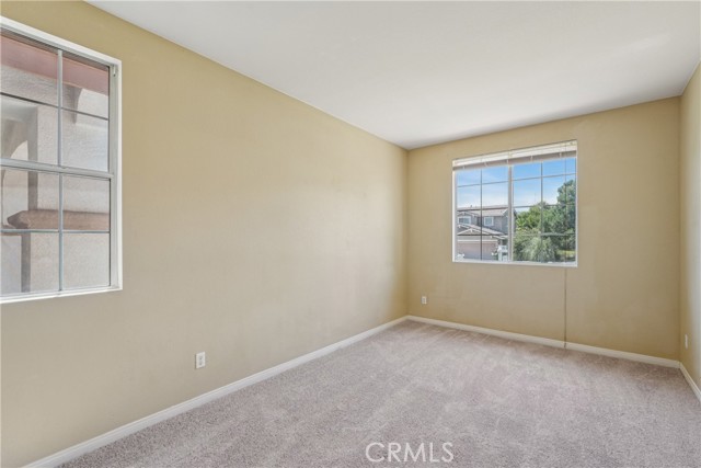 Image 18 of 27 For 15505 Starview Street