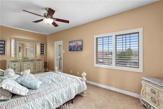 13985 Evergreen Lane, Victorville CA: https://media.crmls.org/medias/30feba95-b3f5-4d10-a37c-c56e7478c3ab.jpg