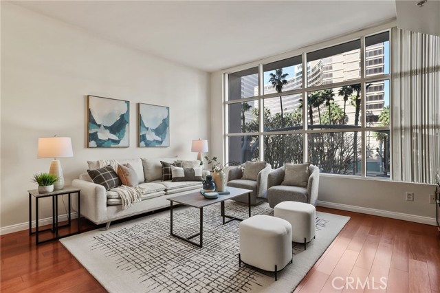 Detail Gallery Image 5 of 47 For 388 E Ocean Bld #305,  Long Beach,  CA 90802 - 2 Beds | 2 Baths