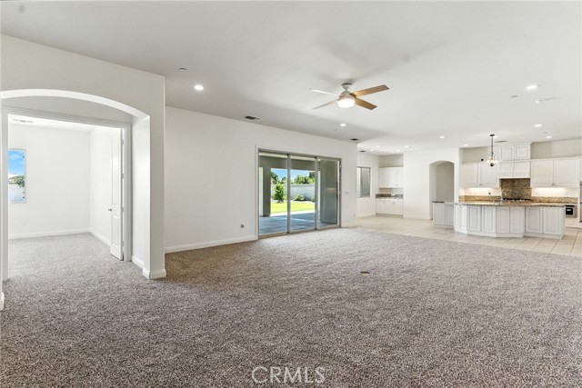 Detail Gallery Image 19 of 46 For 12303 Hemmerling Ln, Bakersfield,  CA 93311 - 4 Beds | 4 Baths