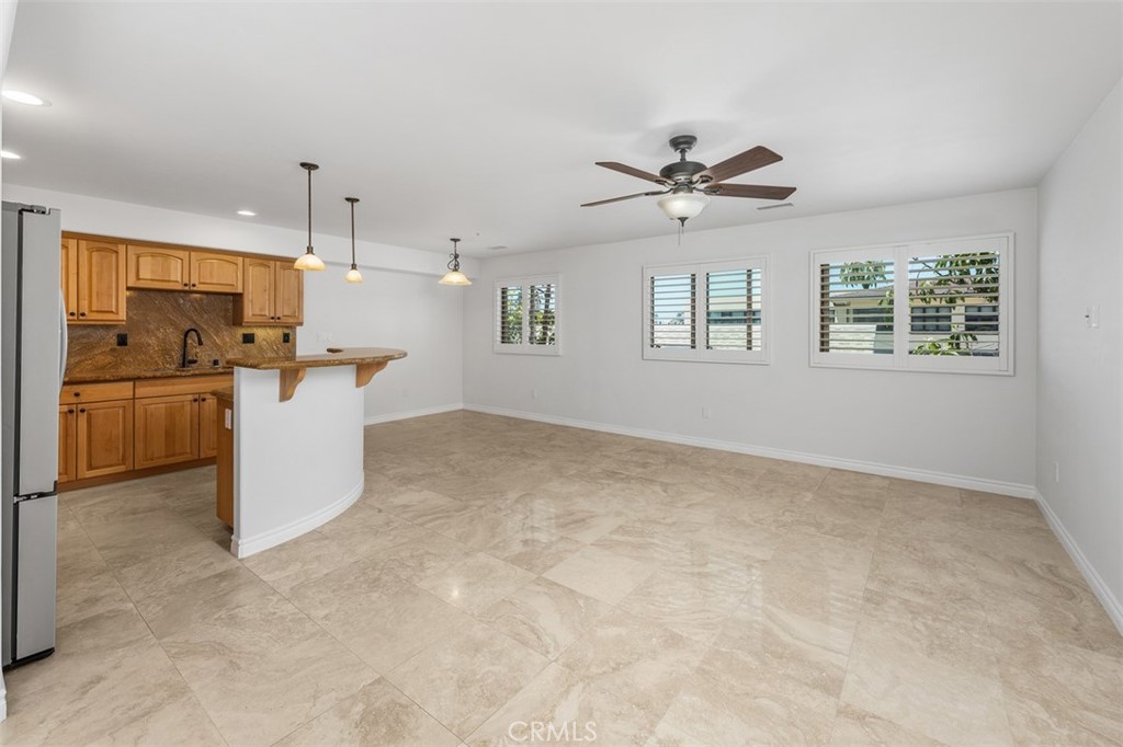 7540 Draper Ave - photo 11