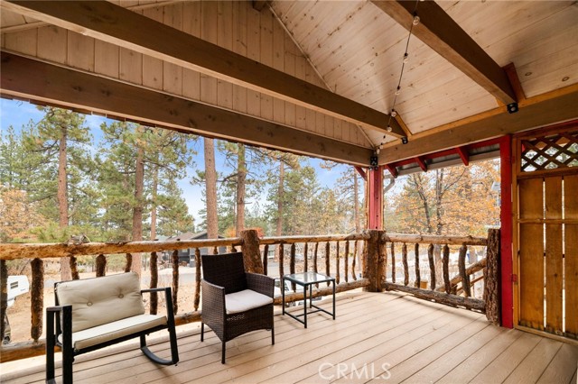 Detail Gallery Image 10 of 27 For 544 Talmadge Rd, Big Bear Lake,  CA 92315 - 2 Beds | 1 Baths