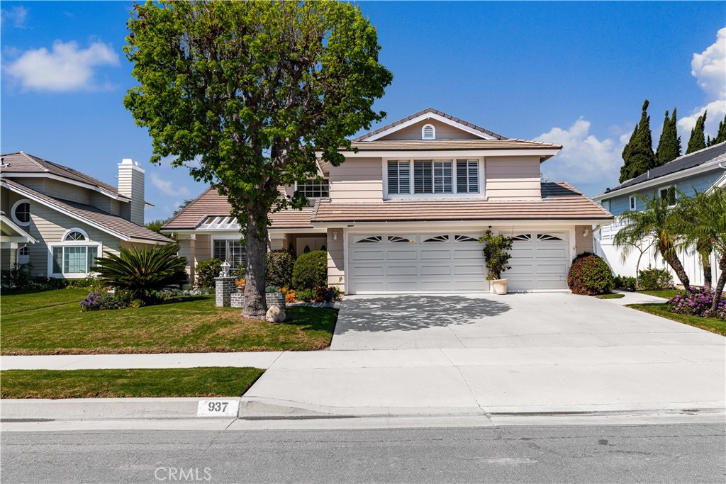 937 Finnell Way