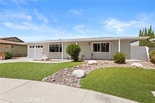 Detail Gallery Image 3 of 41 For 541 Shasta Way, Hemet,  CA 92543 - 2 Beds | 1 Baths