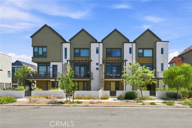Front Image Thumbnail for CRNP26215975