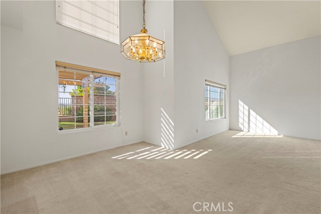 27668 Lonestar Place, Castaic CA: https://media.crmls.org/medias/31038c01-6c7f-4bcf-af5d-f53a4a5c90a7.jpg