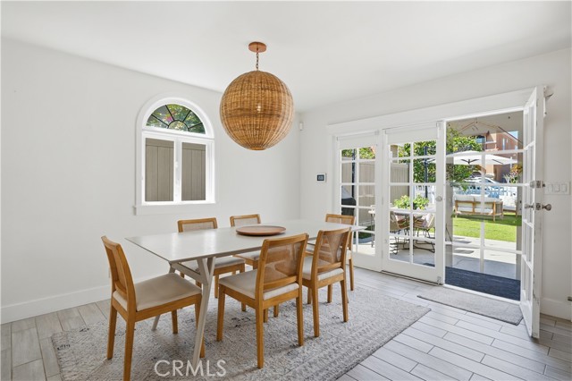 Detail Gallery Image 4 of 38 For 130 Cordova Walk, Long Beach,  CA 90803 - 2 Beds | 2/1 Baths