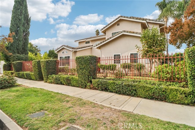 Detail Gallery Image 1 of 31 For 6613 Gaviota Ave, Van Nuys,  CA 91406 - 3 Beds | 2/1 Baths