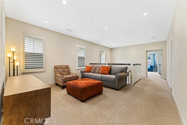 126 Baja, Irvine CA: https://media.crmls.org/medias/31041731-ff46-4f5f-9aa8-d649c8746a55.jpg