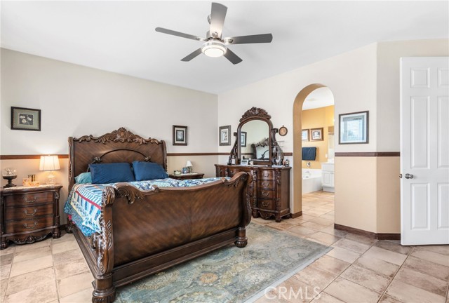 31960 Hollyhock Street, Lake Elsinore CA: https://media.crmls.org/medias/3105470c-53bb-4a46-8973-df8280d497a7.jpg