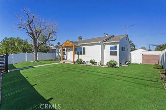 Detail Gallery Image 8 of 41 For 12317 Roscoe, Sun Valley,  CA 91352 - 3 Beds | 2 Baths