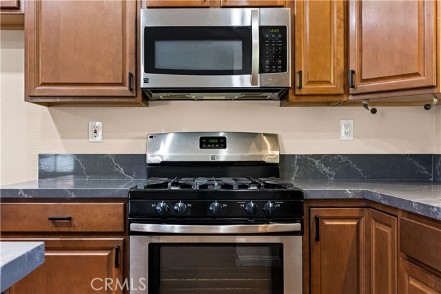 Detail Gallery Image 14 of 45 For 9830 Caminito Cuadro, San Diego,  CA 92129 - 2 Beds | 1/1 Baths