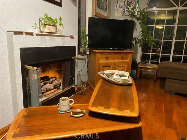 Detail Gallery Image 13 of 44 For 612 Alta Vista, Glendale,  CA 91205 - 3 Beds | 2/1 Baths