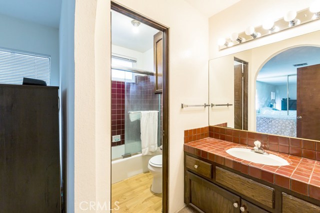 205 Lucia Avenue, Redondo Beach, California 90277, 7 Bedrooms Bedrooms, ,3 BathroomsBathrooms,Residential,Sold,Lucia,SB17052115