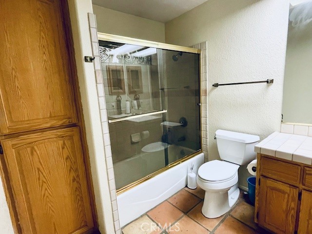 https://media.crmls.org/medias/3107962e-b58d-4f6d-a0dd-d5767f3d721b.jpg?preset=X-Large