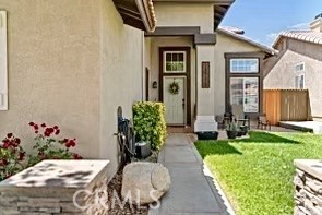 Detail Gallery Image 2 of 13 For 13775 Valera Way, Victorville,  CA 92392 - 4 Beds | 3 Baths