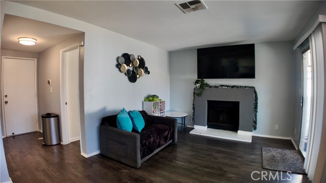 Detail Gallery Image 18 of 62 For 2335 Langhorn St, Lancaster,  CA 93535 - 4 Beds | 2/1 Baths