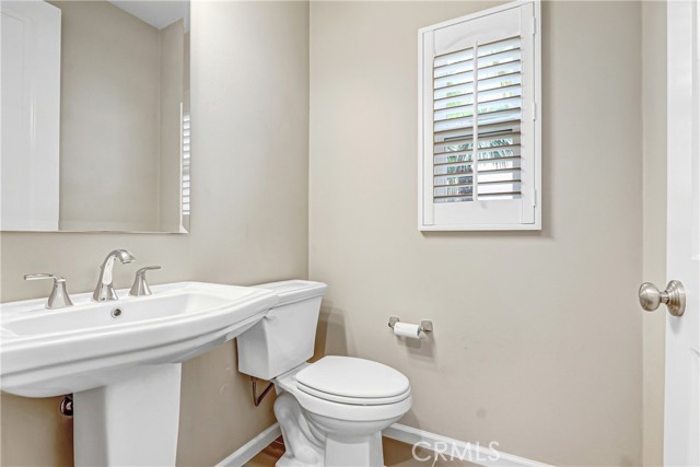 Detail Gallery Image 8 of 19 For 182 Firefly, Irvine,  CA 92618 - 3 Beds | 2/1 Baths