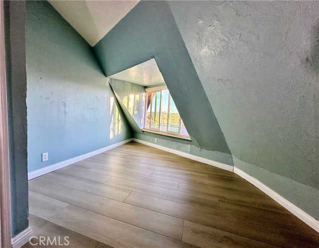 Detail Gallery Image 5 of 12 For 11550 White Rd a,  Victorville,  CA 92392 - 3 Beds | 2 Baths