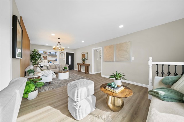 Detail Gallery Image 11 of 47 For 922 E Edgecomb, Covina,  CA 91724 - 5 Beds | 2 Baths