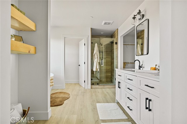 Image 17 of 36 For 26880 Abner Drive
