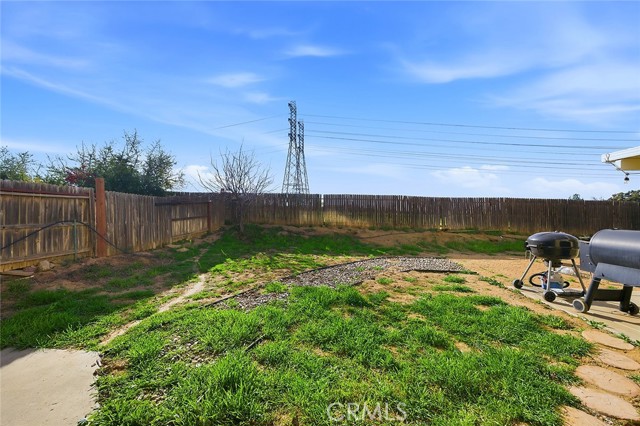 Detail Gallery Image 35 of 44 For 577 Cedar View Dr, Beaumont,  CA 92223 - 4 Beds | 3 Baths