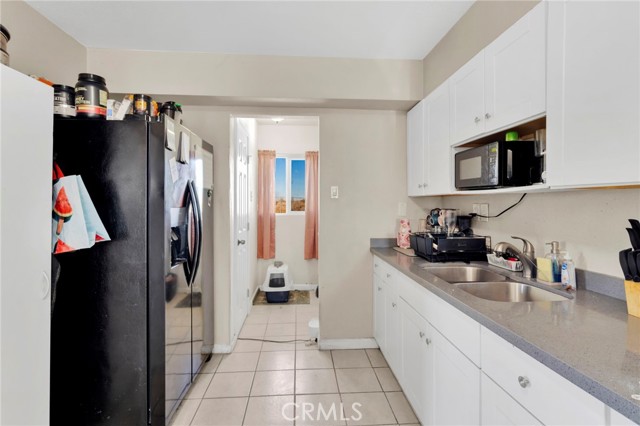 Detail Gallery Image 10 of 19 For 25466 Jasper, Barstow,  CA 92311 - 3 Beds | 1/1 Baths