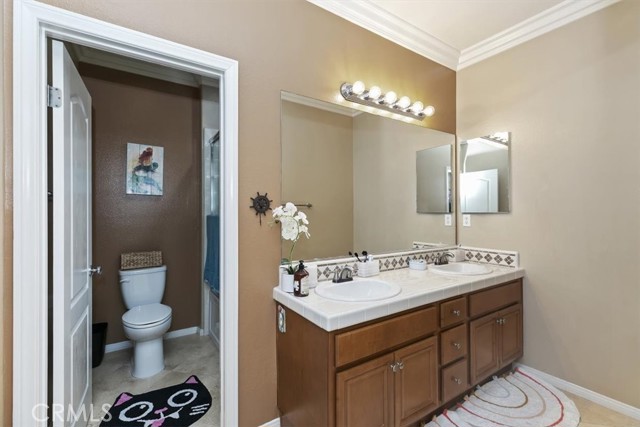 Detail Gallery Image 34 of 58 For 14140 Crystal Pool Ct, Corona,  CA 92880 - 6 Beds | 4/1 Baths